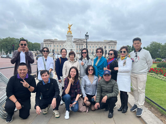 Coach Rentals with Expert Drivers: Unlock the Wonders of Europe